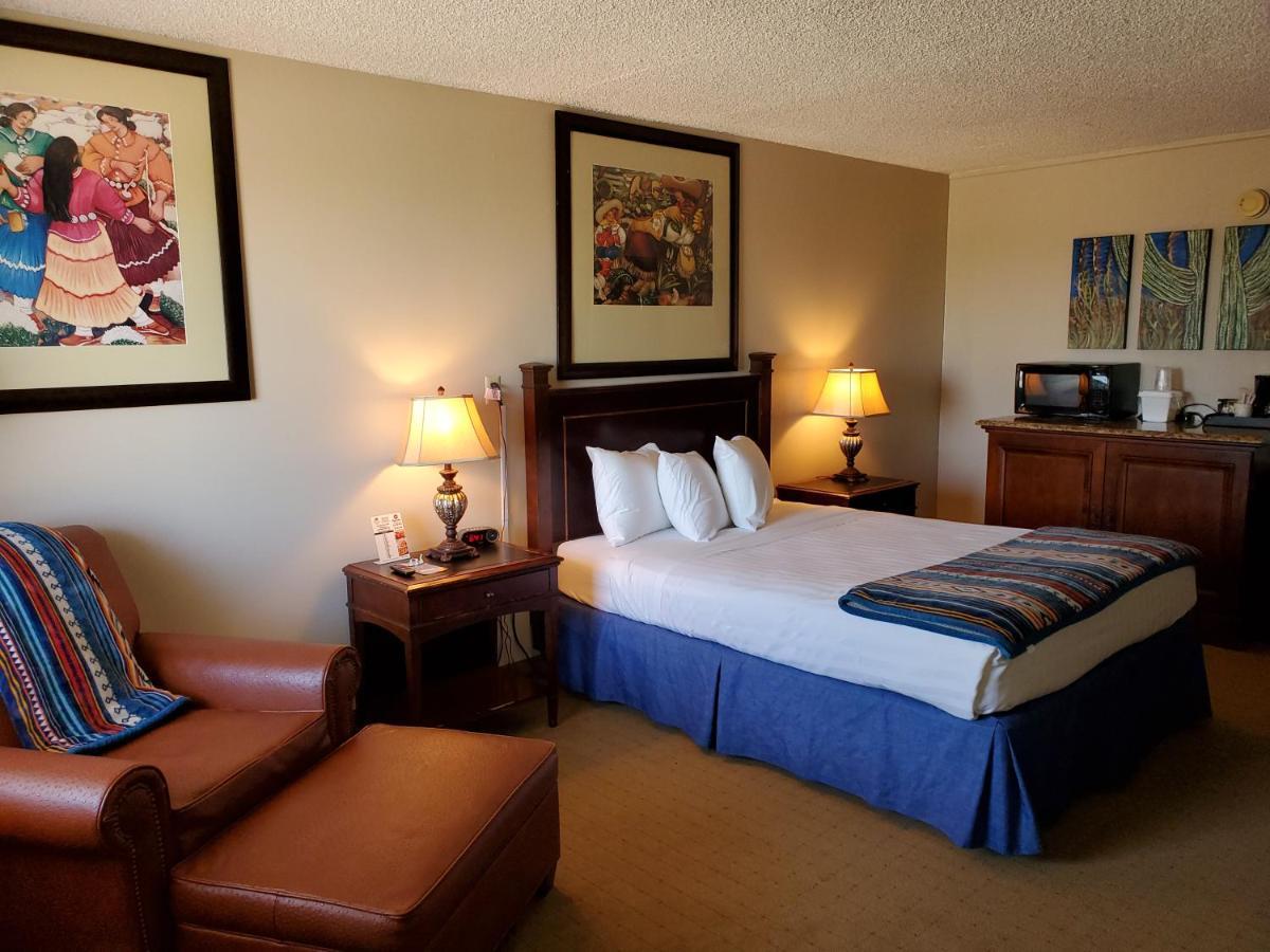 Kansas Country Inn Oakley Екстериор снимка