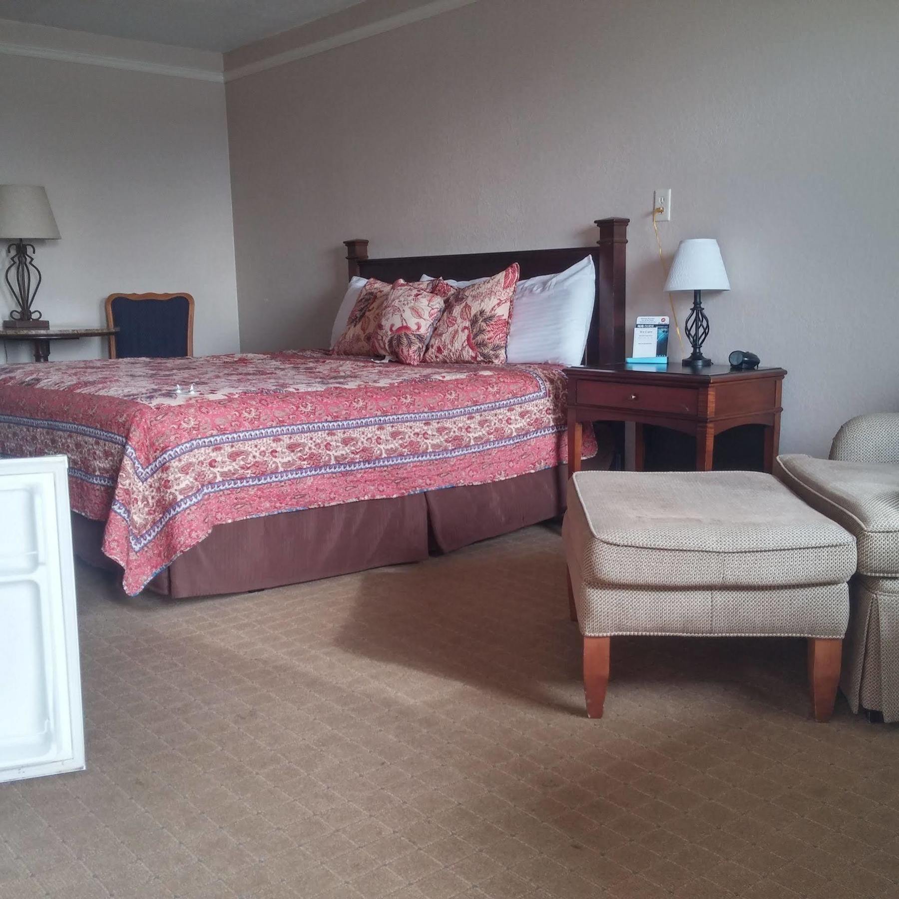 Kansas Country Inn Oakley Екстериор снимка